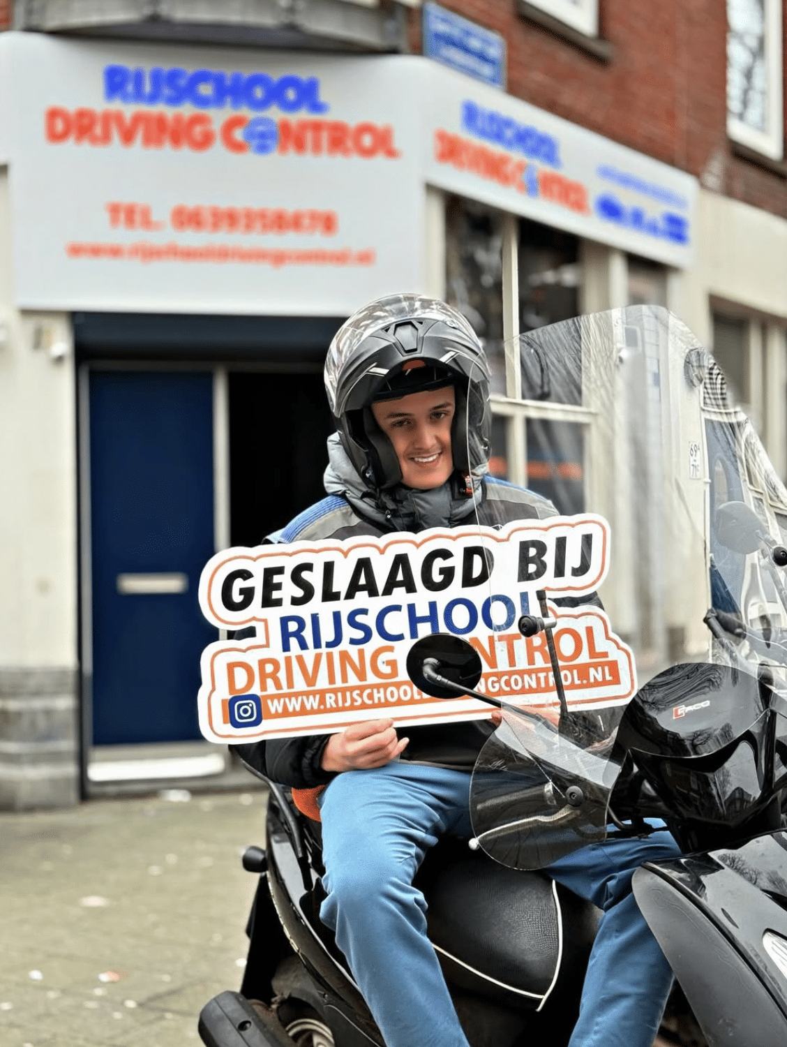 Je scooter rijbewijs snel halen doe je door een eendaagse praktijkopleiding te volgen